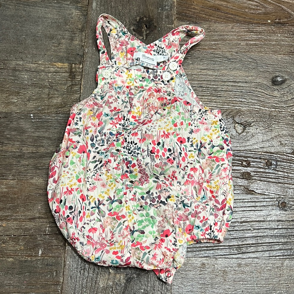 Bonpoint Liberty print romper